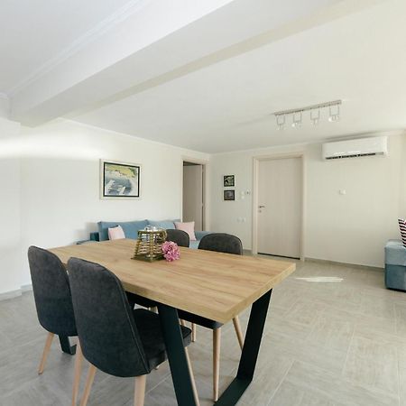 W1 Rooms Кавала Экстерьер фото
